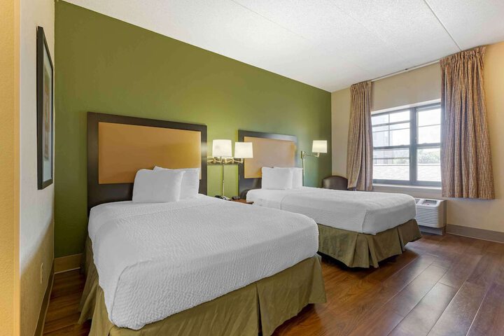 Room 16 of 29