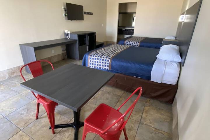 Room 20 of 39