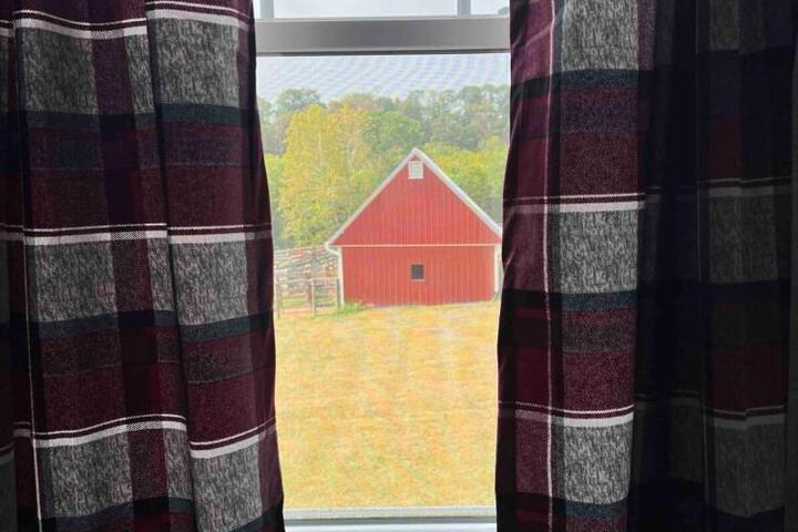 The Farm at Fox Hollow