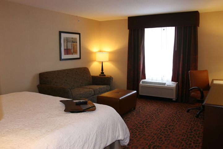 Hampton Inn & Suites Peru