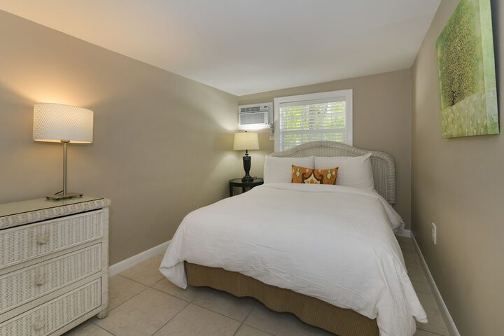 Room 45 of 95