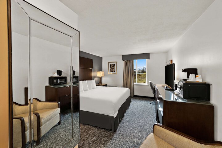 Room 60 of 68