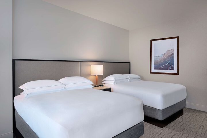 Hilton San Diego Bayfront