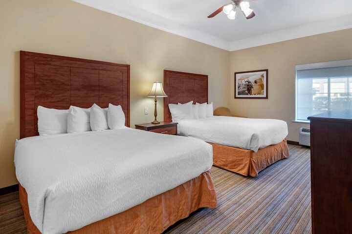 Room 20 of 39