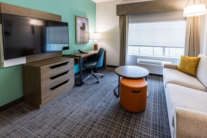 Room 43 of 56