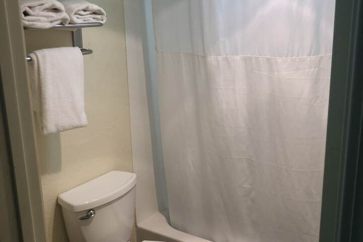 Room 44 of 61