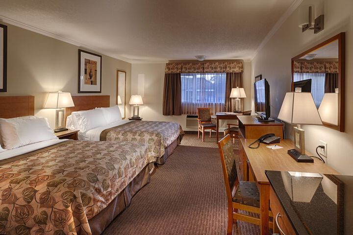 Room 13 of 19