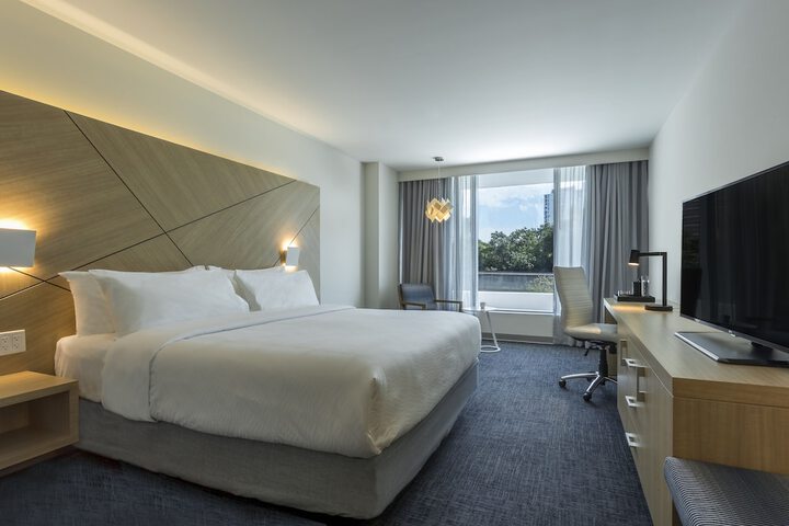 Room 14 of 73