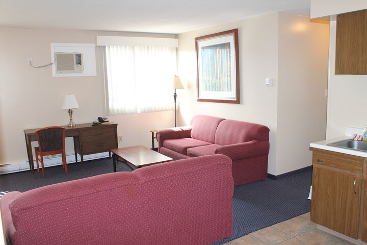 Room 19 of 34