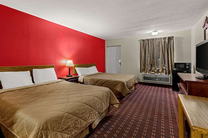 Room 25 of 31