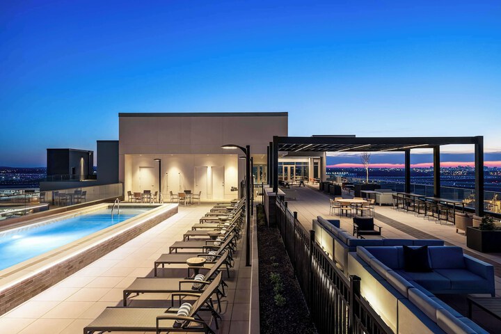Pool 5 of 65