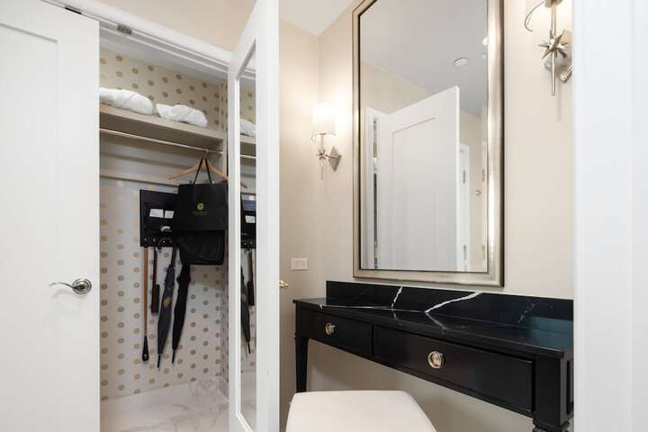 Room 40 of 62