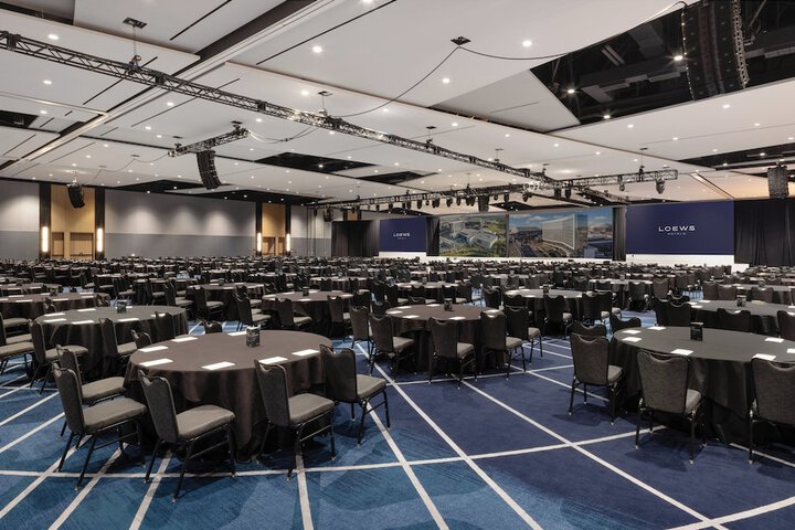 Loews Arlington