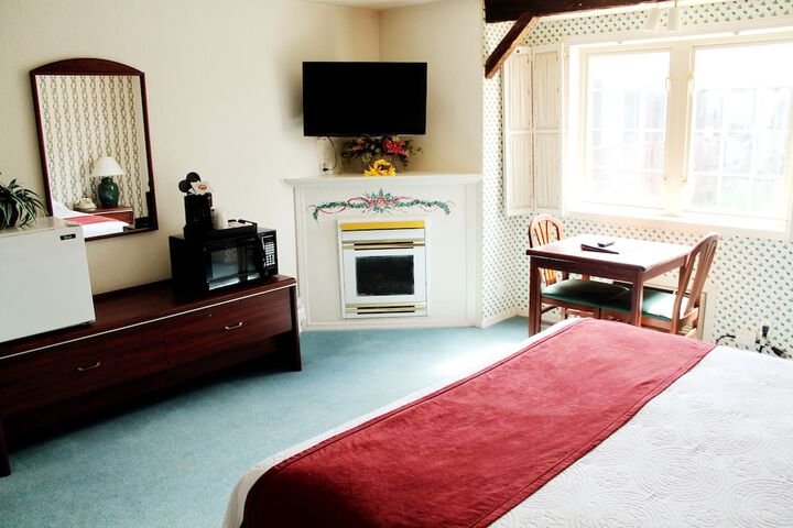 Room 25 of 52
