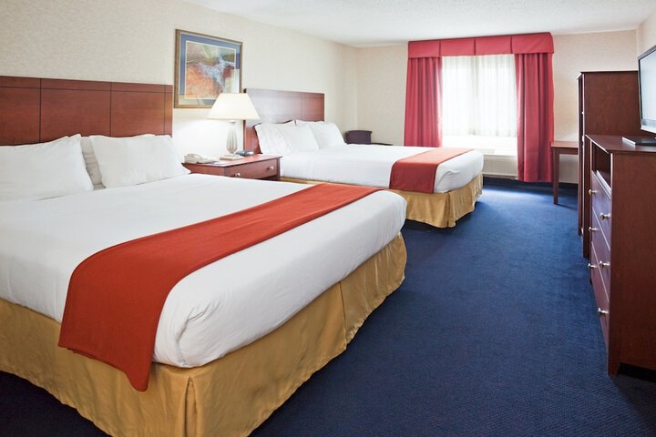 Room 20 of 37