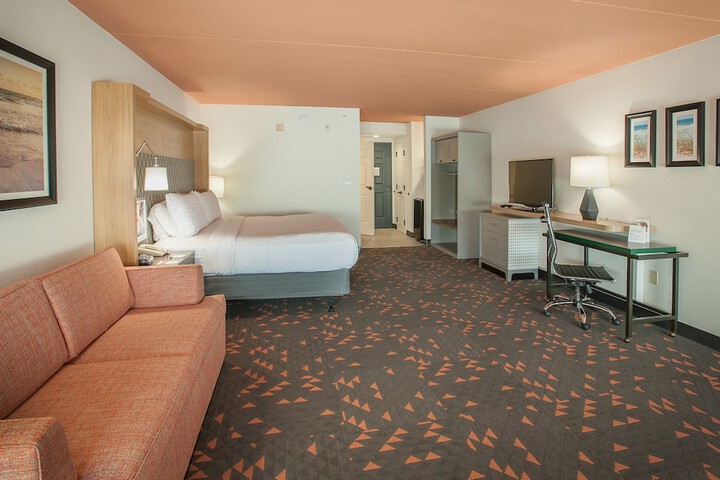 Holiday Inn Pensacola - University Area by IHG