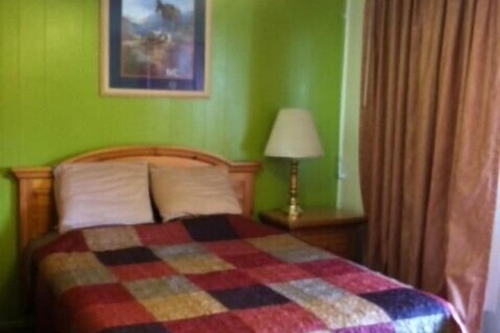 Independence Courthouse Motel