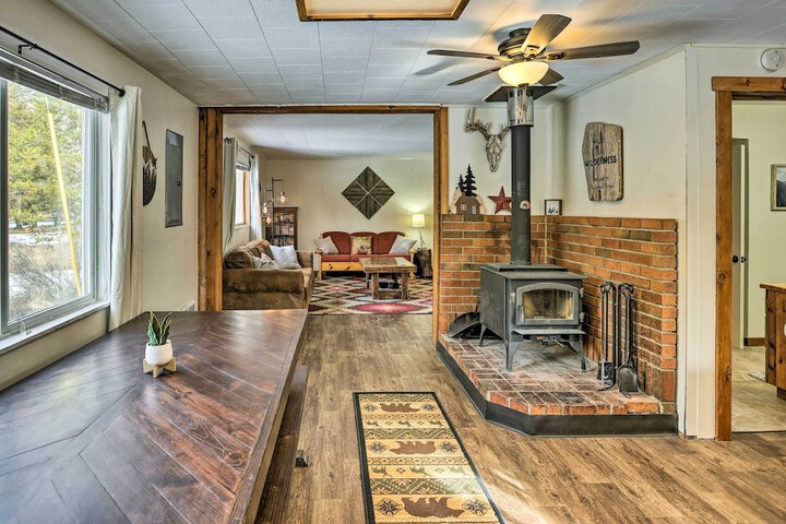 Private La Pine Cabin Rental: 30 Mi to Bend!