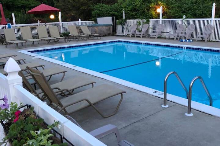 Pool 8 of 57