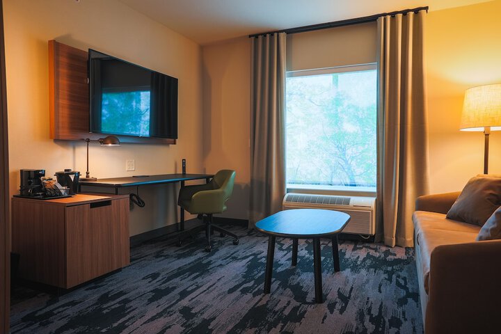 Room 22 of 40