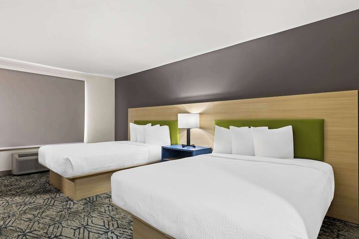 Country Inn & Suites by Radisson Savannah I-95 North, GA