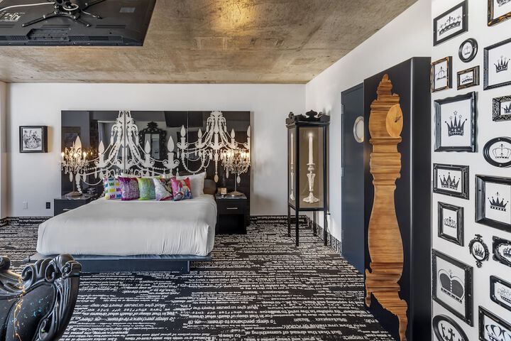 Lorenzo Hotel Dallas Tapestry Collection by Hilton