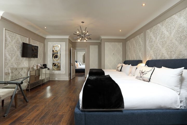 The Fort Garry Hotel Spa and Conference Centre, an Ascend Collection Hotel