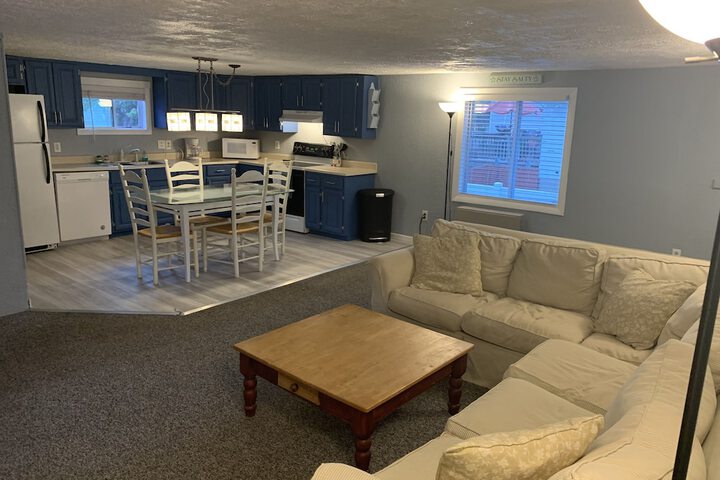 Room 22 of 48