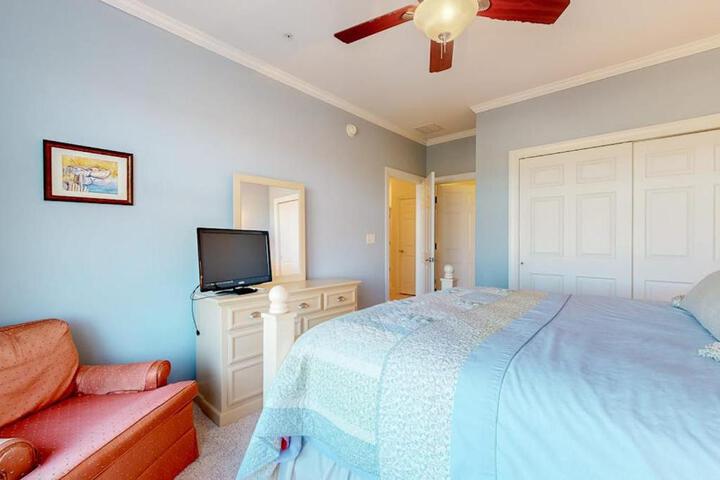 Bayside Resort --- 31738 Lakeview Dr #202A