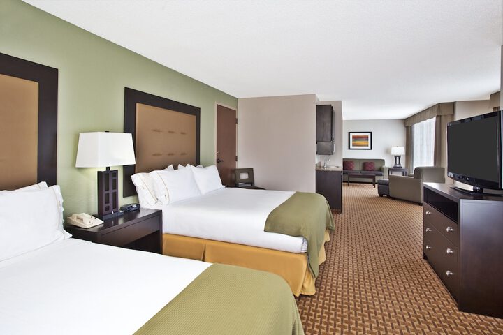 Holiday Inn Express Hotel & Suites Harrington-Dover area DE by IHG