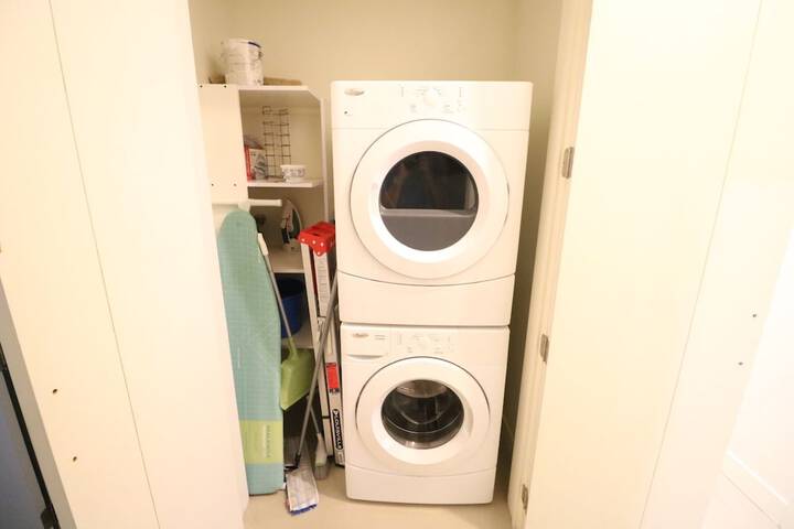 Room 52 of 67