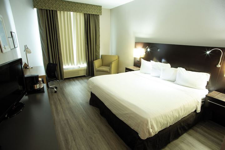 Country Inn & Suites by Radisson Harrisburg West Mechanicsburg