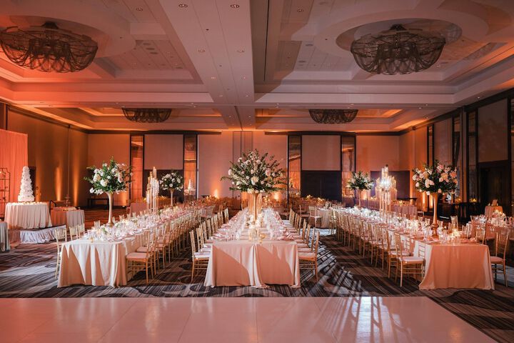 Ballroom/Hall 94 of 102