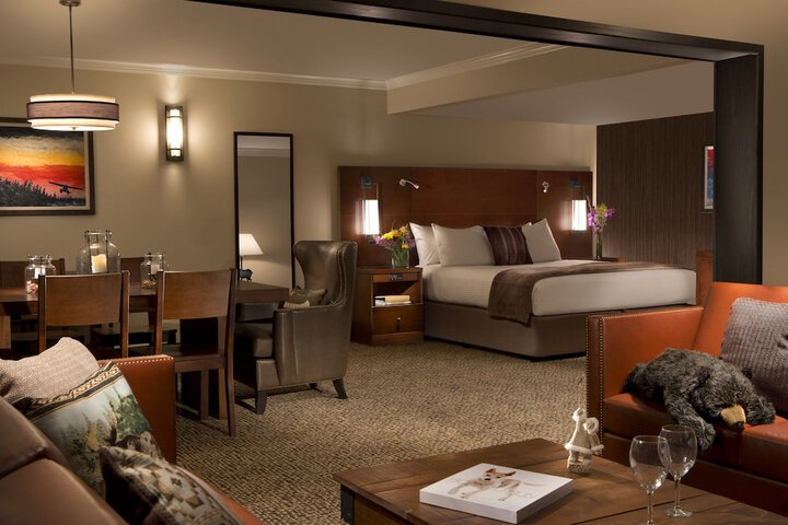 Room 43 of 74