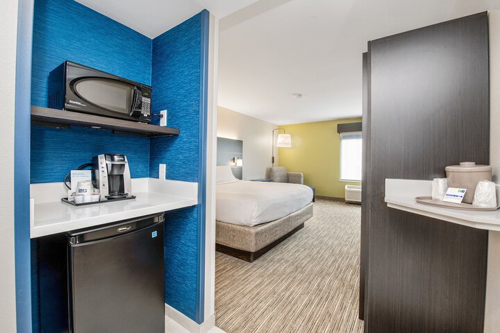 Room 14 of 29