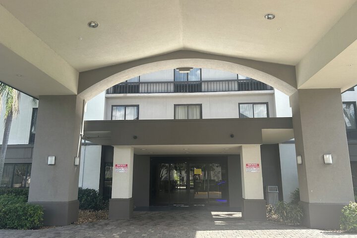 Hotel 6 of 38