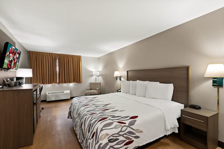 Room 19 of 34