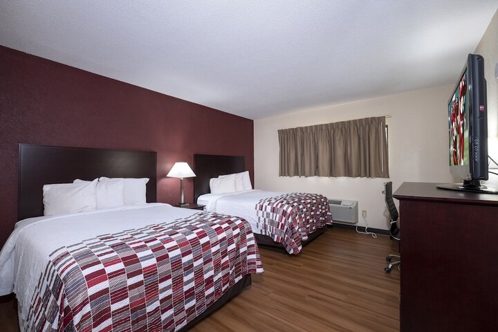 Room 30 of 33