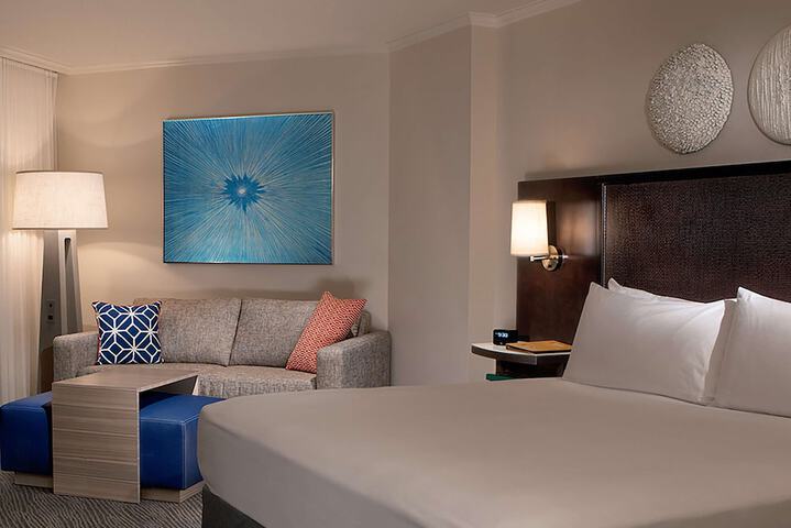 Room 49 of 80