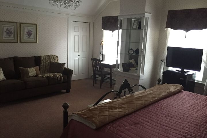 Room 17 of 54
