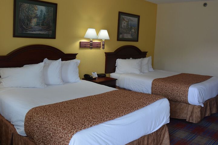 Room 15 of 36
