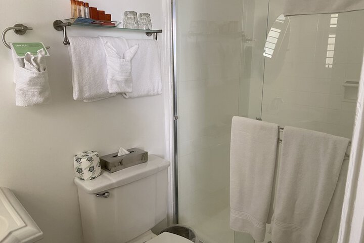 Room 54 of 79