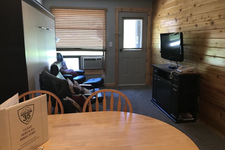 The Griz Inn