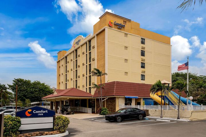 Hotel 2 of 78