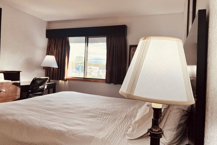 Room 45 of 95