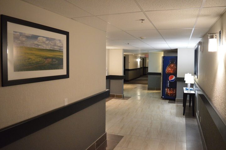 Ballroom/Hall 65 of 69