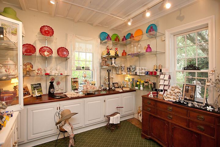 Gift Shop 40 of 58