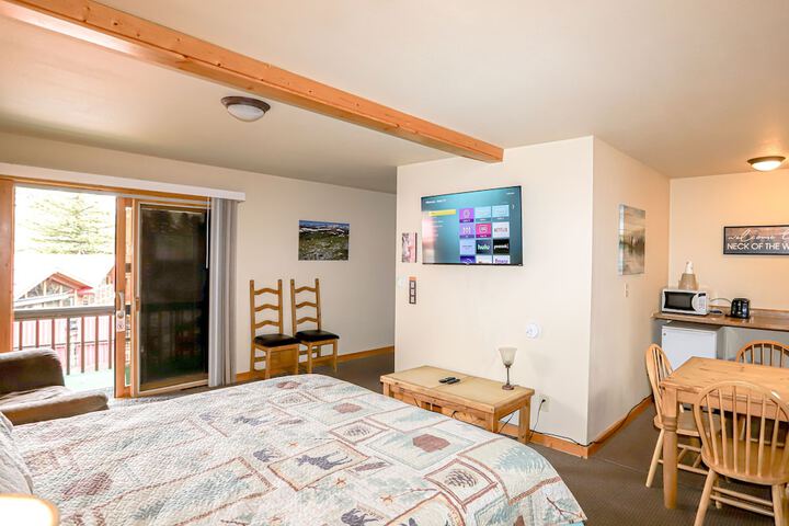 Room 46 of 104