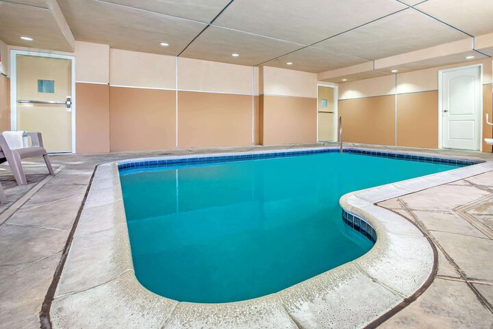 Pool 5 of 40