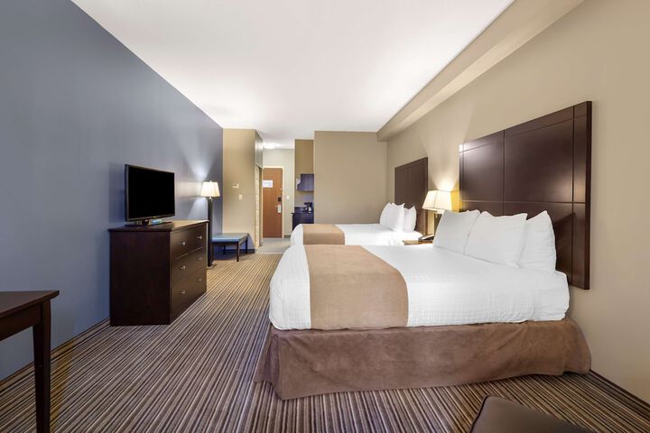 Room 40 of 69